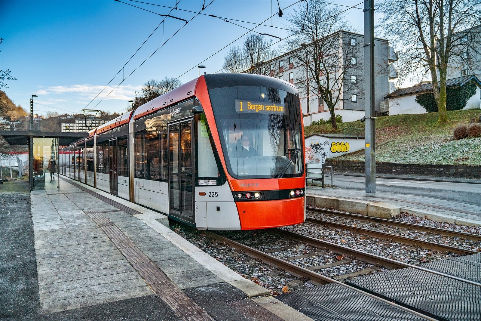 - Fra leiligheten er det kun 4 min til Bolstad busstopp og 8 min til Slettebakken bybanestopp - Galleribilde