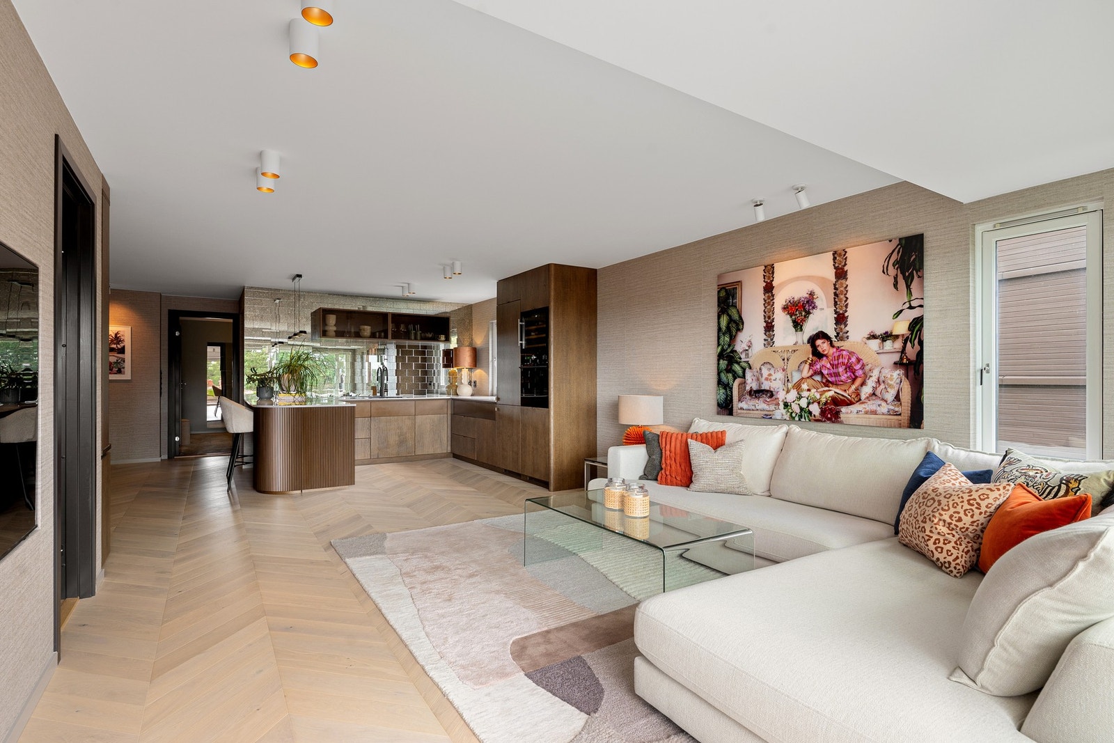 Velkommen til Olav Aukrusts vei 8, presentert av Vegar Giæver v/ EIE eiendomsmegling Røa, Skøyen og Ullern. Galleribilde