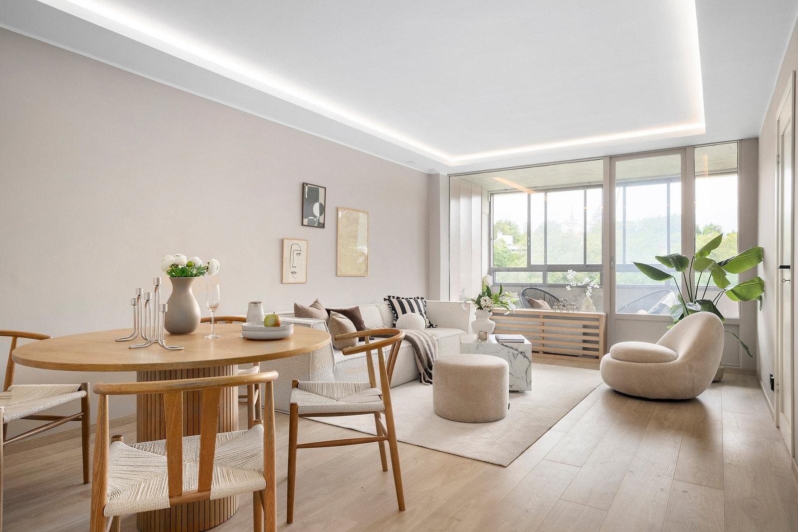 Loddefjordveien 34 presenteres av Tarek Bergfjord ved Bergby & Partners. Galleribilde