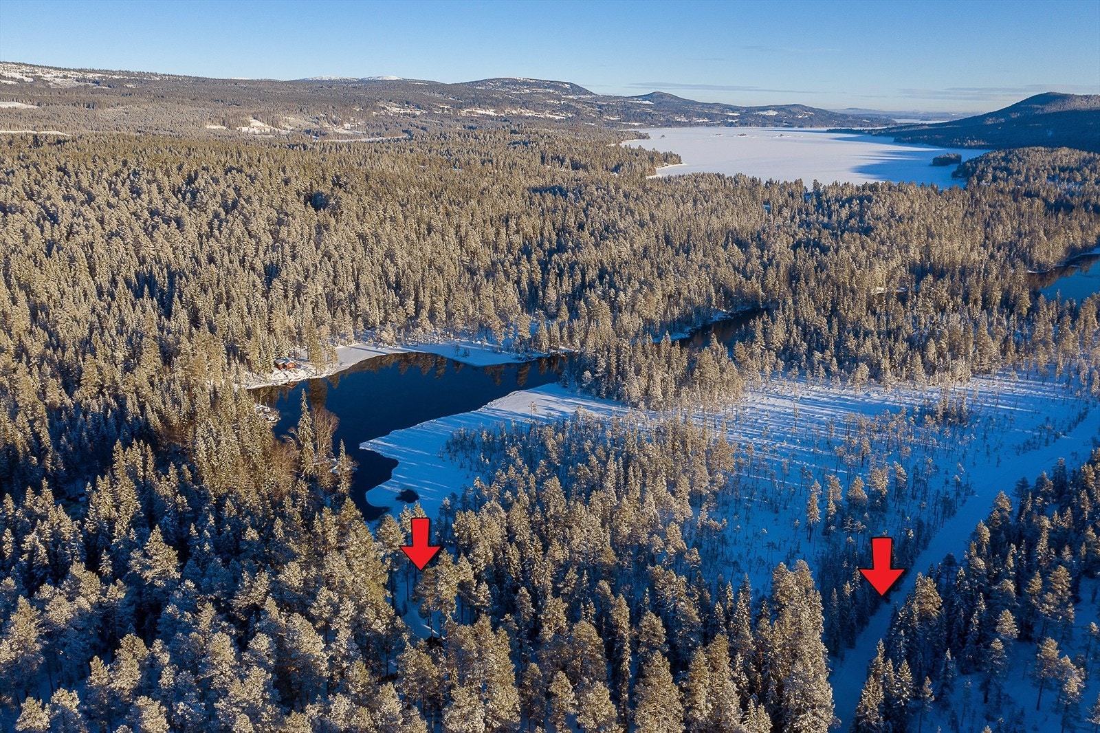 Eiendommen ligger et steinkast fra den velkjente IngaLåmi runden Galleribilde