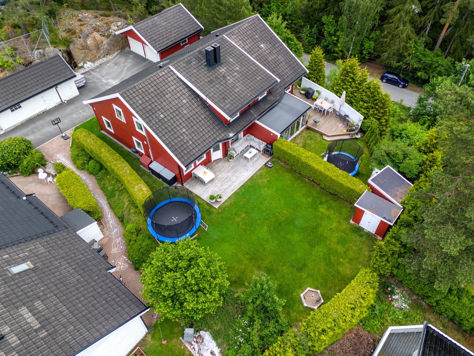 Tomannsboligen ligger i et attraktivt og barnevennlig boligområde på Myrvoll. Galleribilde