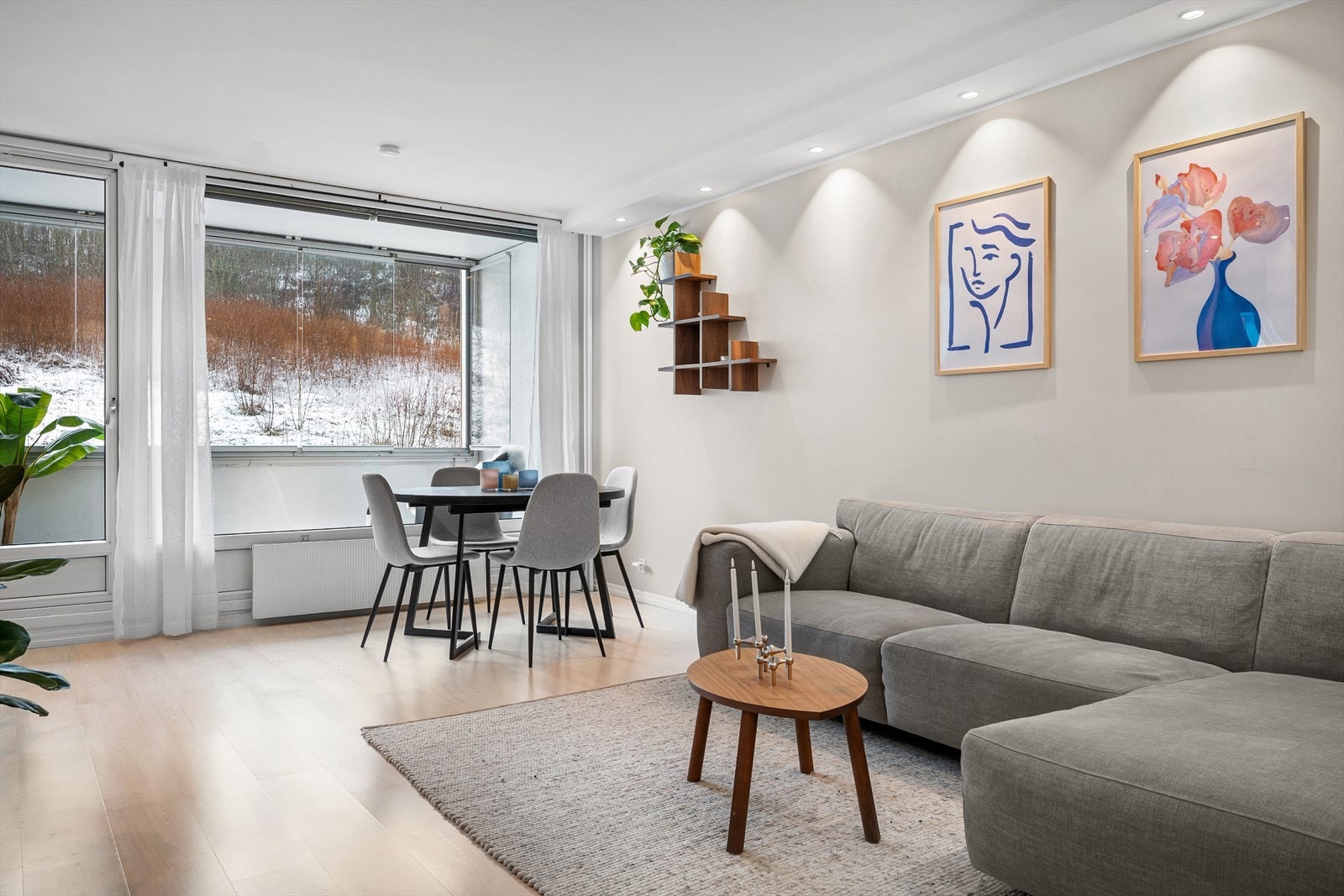 Sentralvarme (radiator) og varmtvann er inkludert i felleskostnadene! Galleribilde