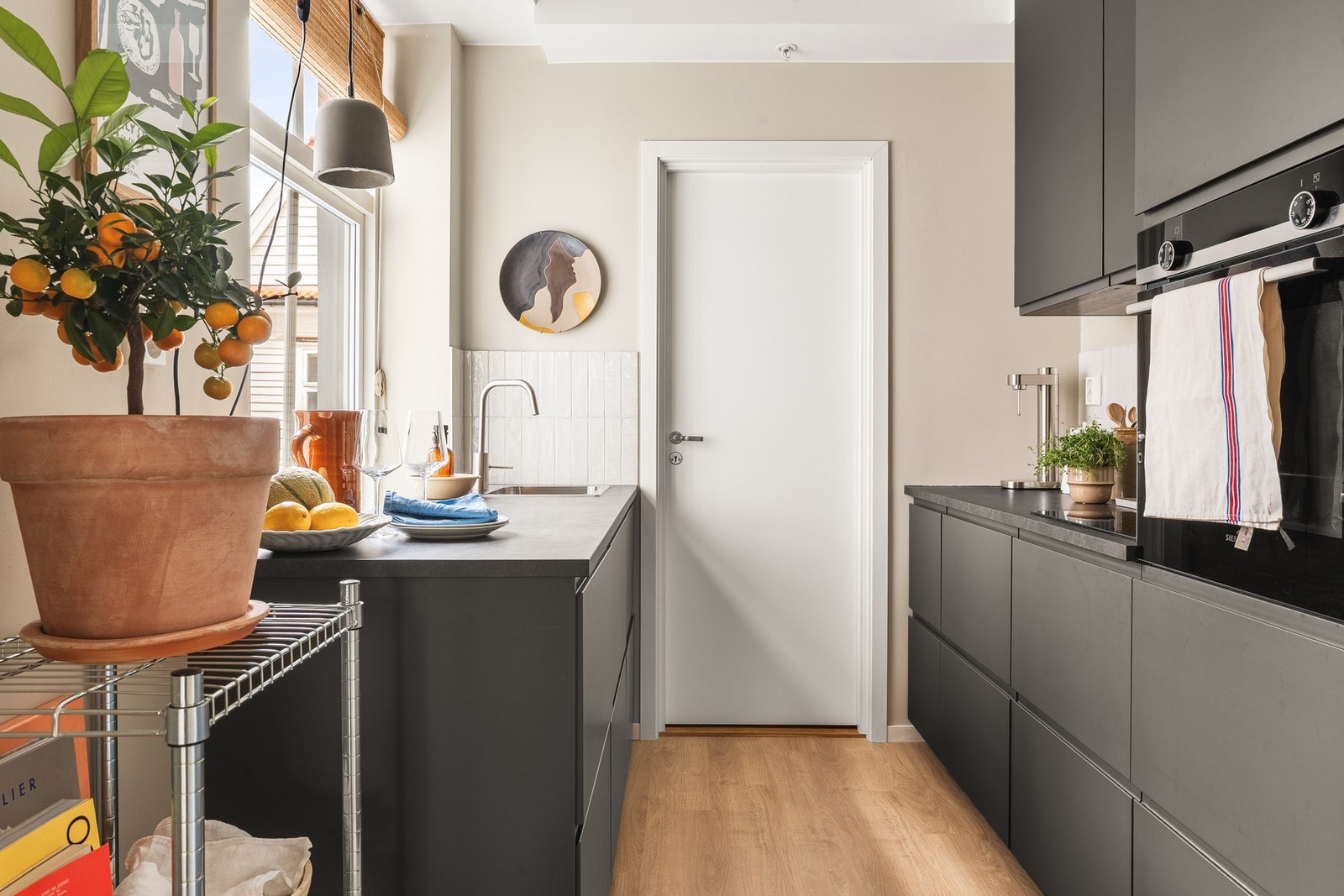 Innredningen er fra IKEA- 2021. Galleribilde