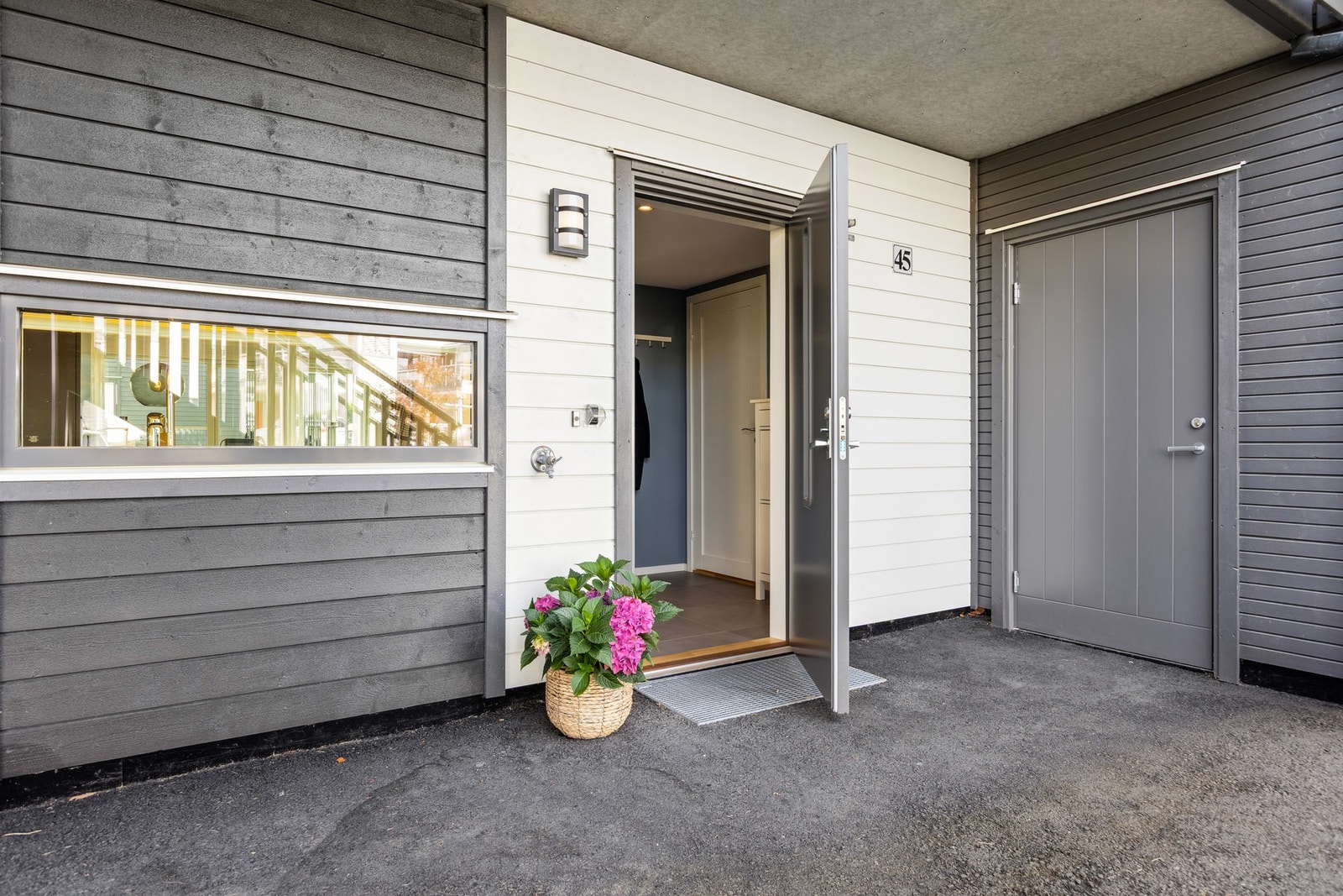 Bod til høyre for inngangsdøren. Galleribilde