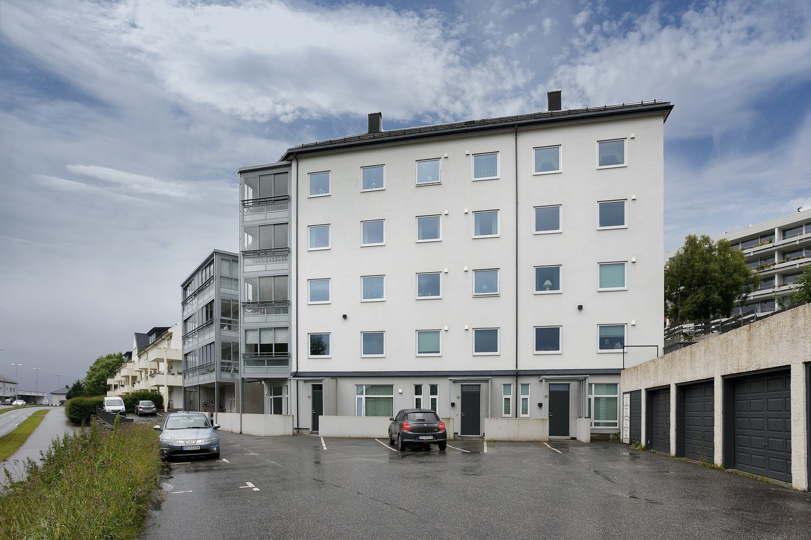 Leilighet i populært område. Nærhet til buss, skole og butikker Galleribilde