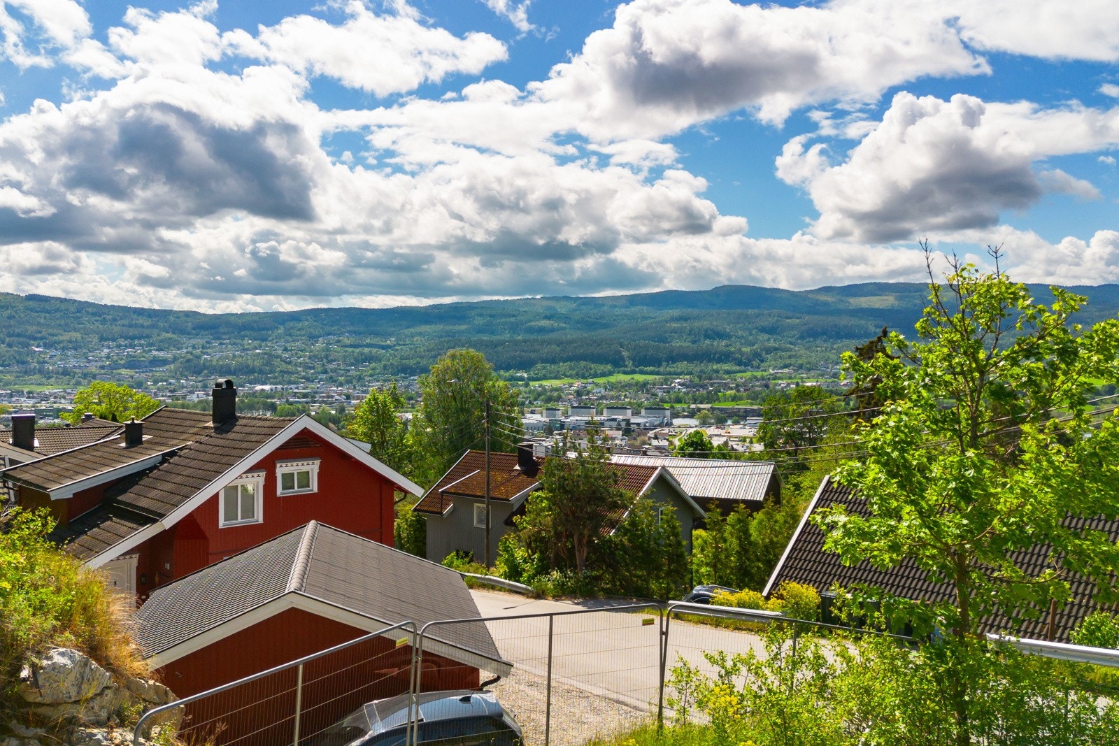 Her har man fritt utsyn fra bakkeplan Galleribilde