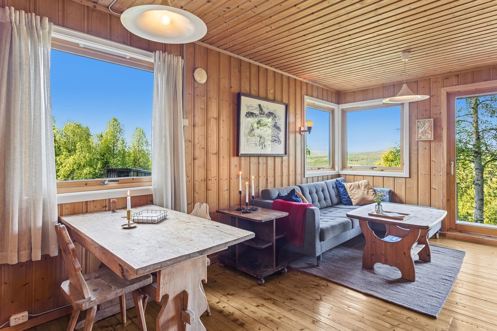 DNB Eiendom presentere Dokkfløyvegen 60 - en sjarmerende hytte med usjenert og idyllisk beliggenhet Galleribilde