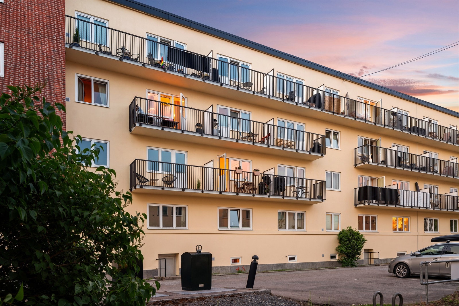 Fasade. Galleribilde