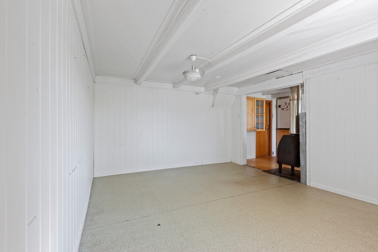 Fra stuen mot kjøkkenet. Galleribilde