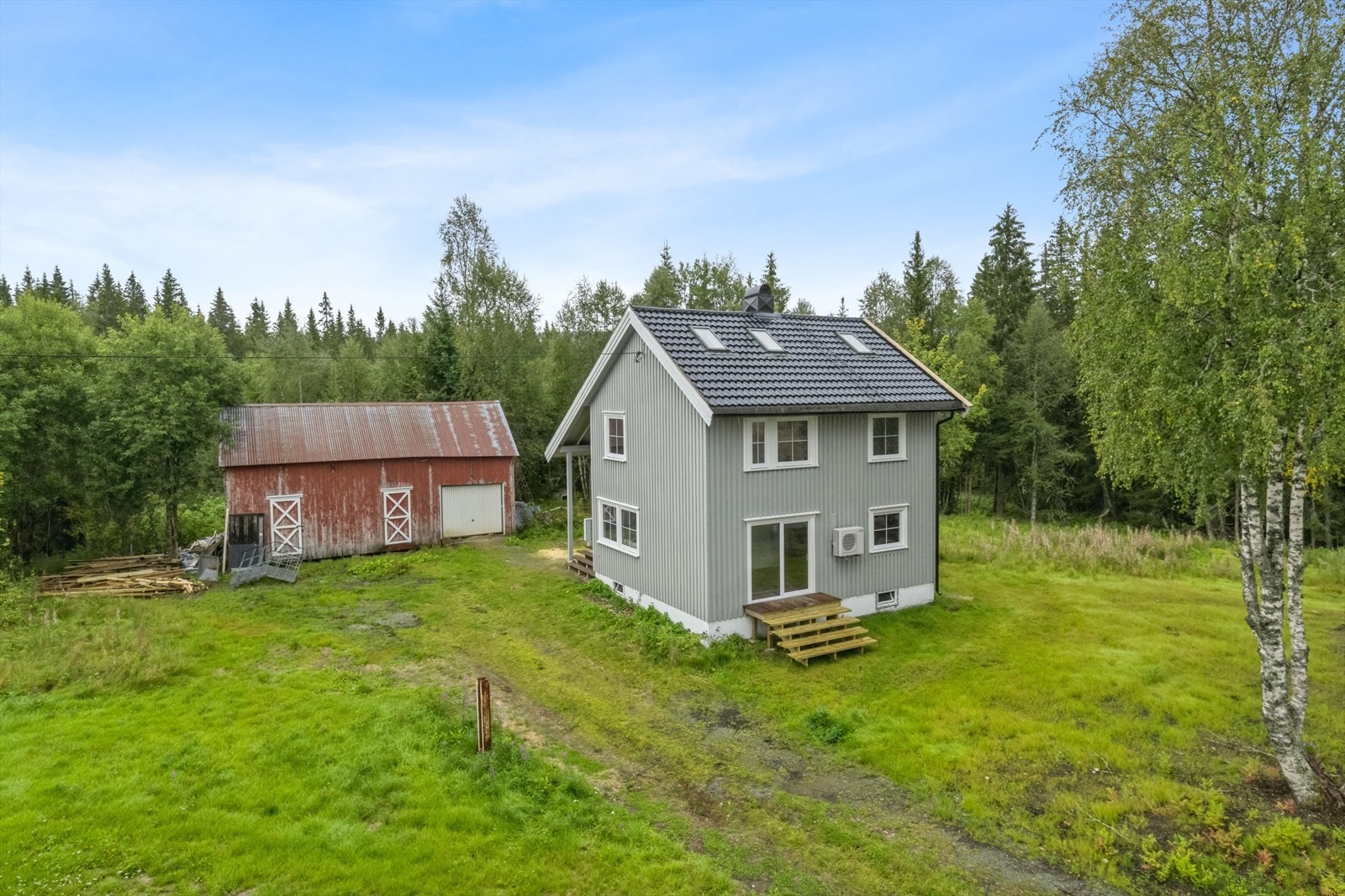 Aktiv Eiendomsmegling presenterer Byavegen 21 for salg! Galleribilde