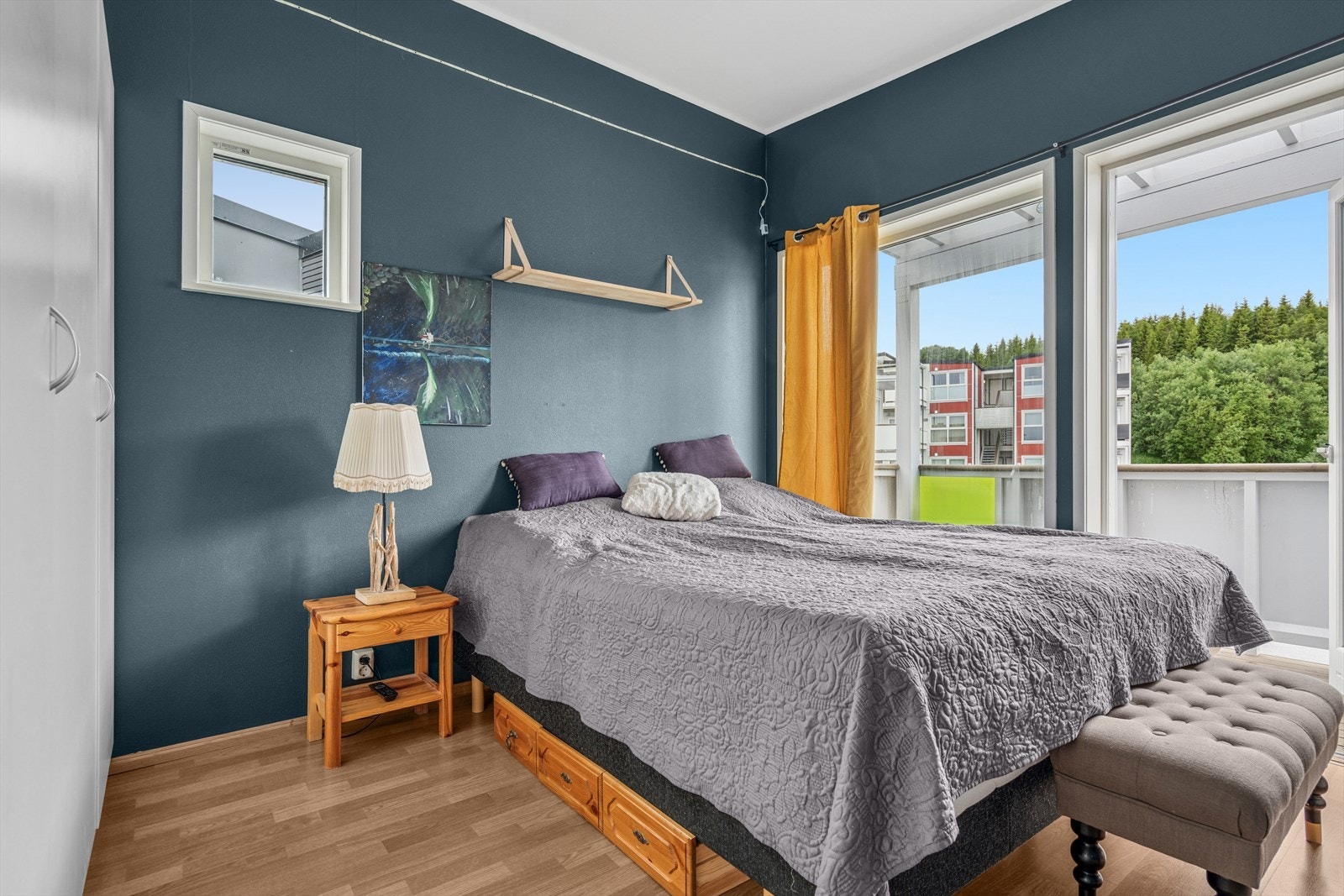 Leiligheten har to gode soverom med plass til stor seng. Galleribilde