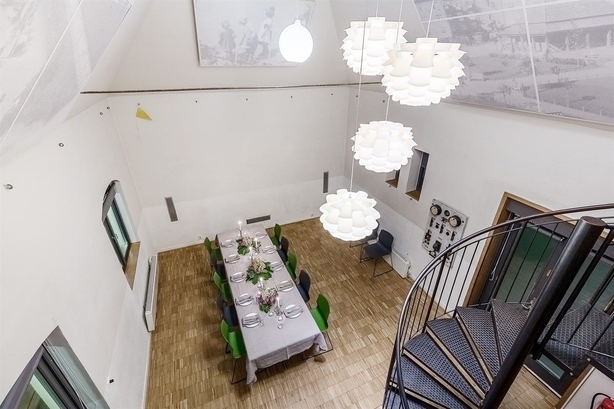 "Trafoen" leies ut til beboerne. Her er det god plass til sammenkomster og mulighet for overnatting for gjester. Galleribilde