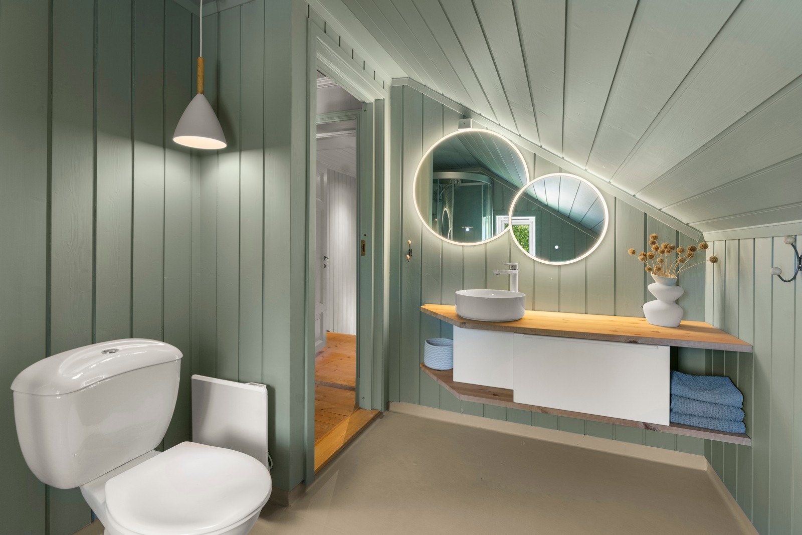 Badet 2. etasje Galleribilde