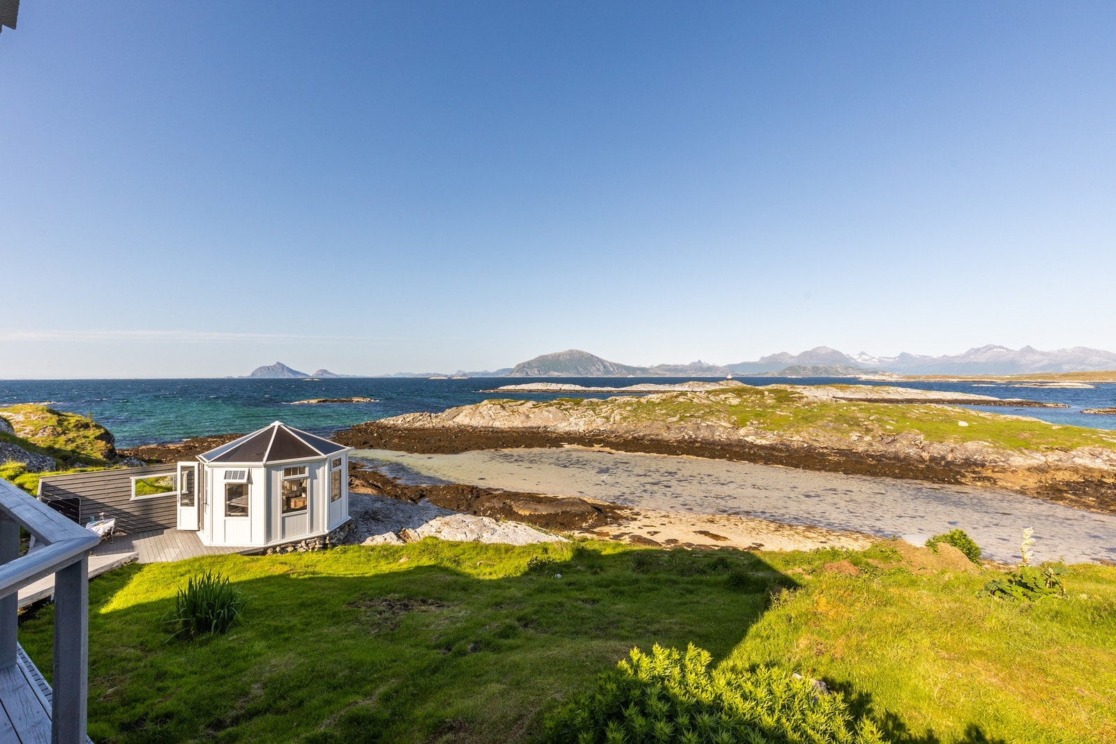 En sjelden mulighet til å sikre deg en perle på Helgelandskysten Galleribilde