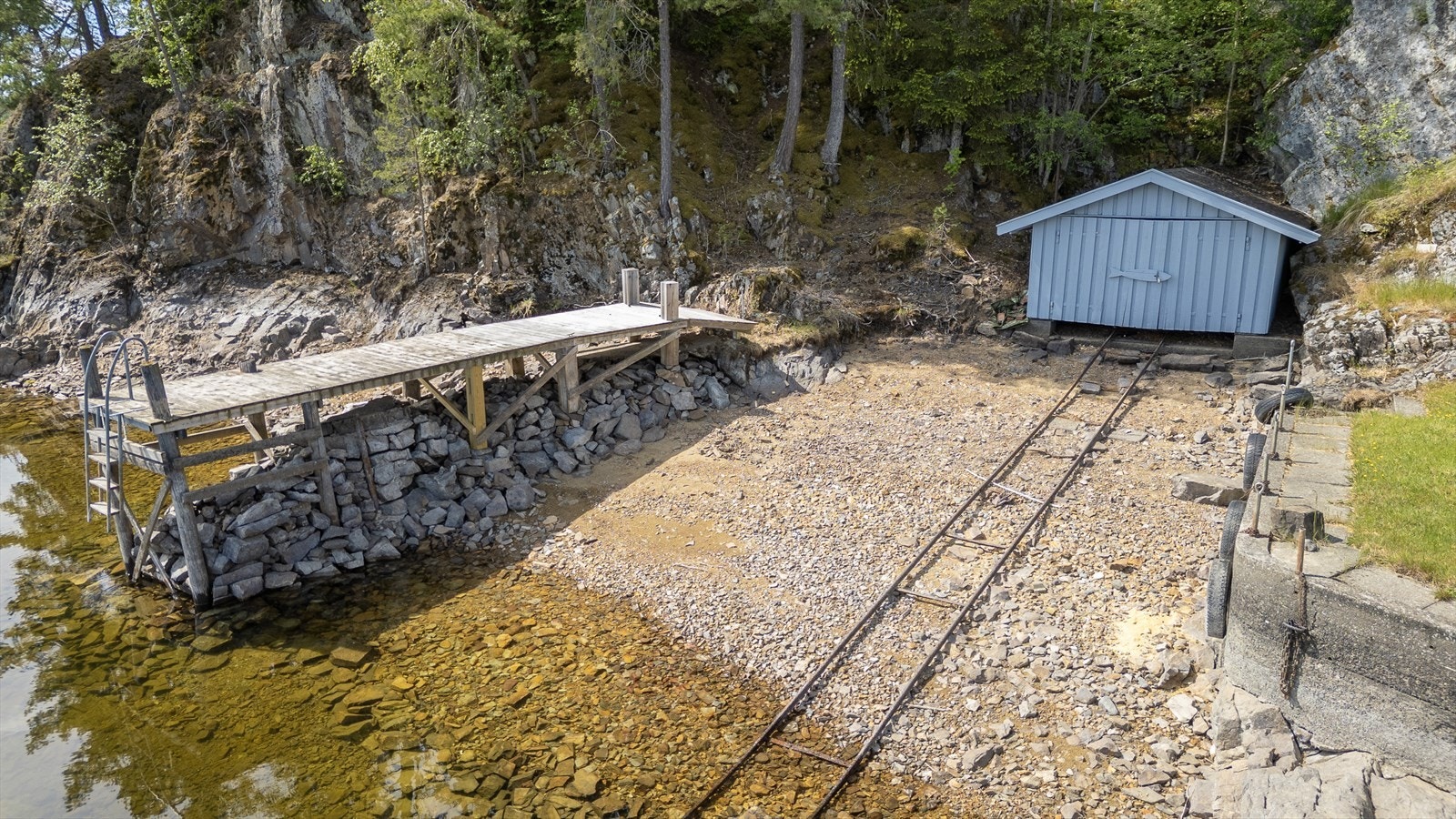 Båthus. Galleribilde