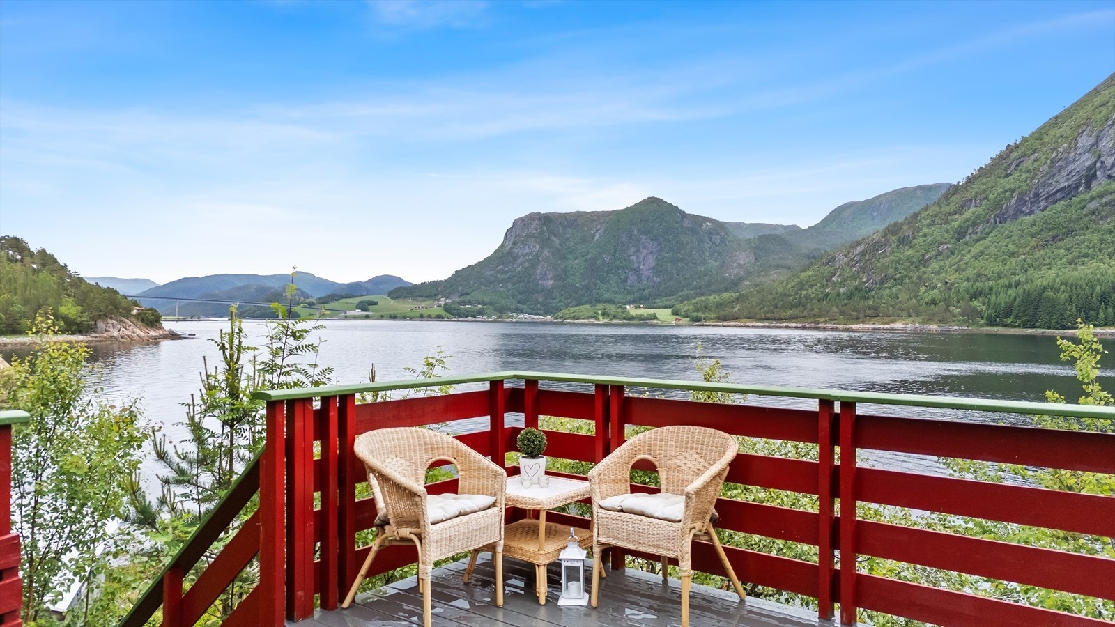 Perfekt for lange frokoster og sene sommerkvelder Galleribilde