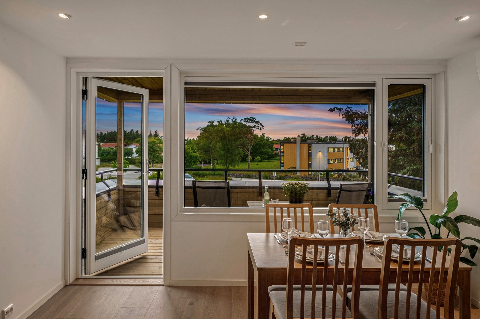 Mats Lundal presenterer Anne Grimdalens vei 10A! Galleribilde