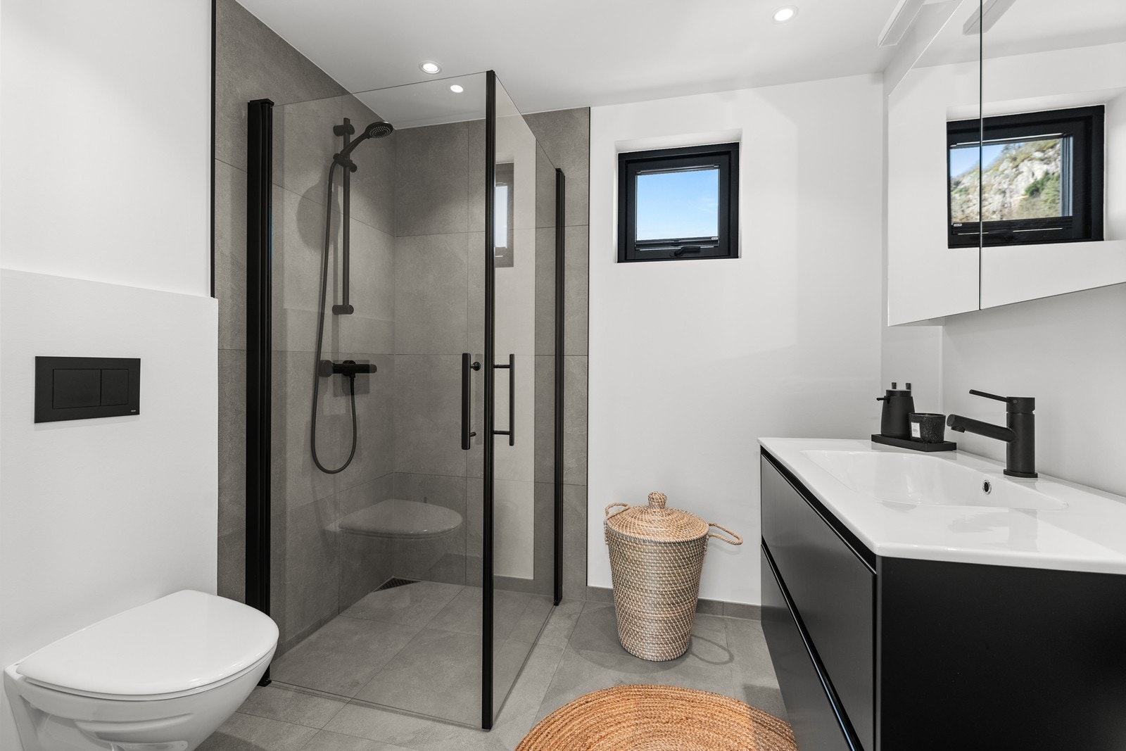 Pent bad i hovedetasjen Galleribilde