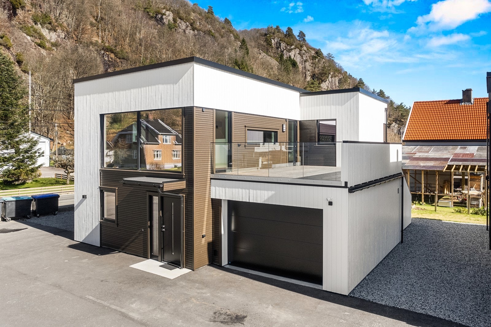 Lekker funkisbolig med leilighet Galleribilde