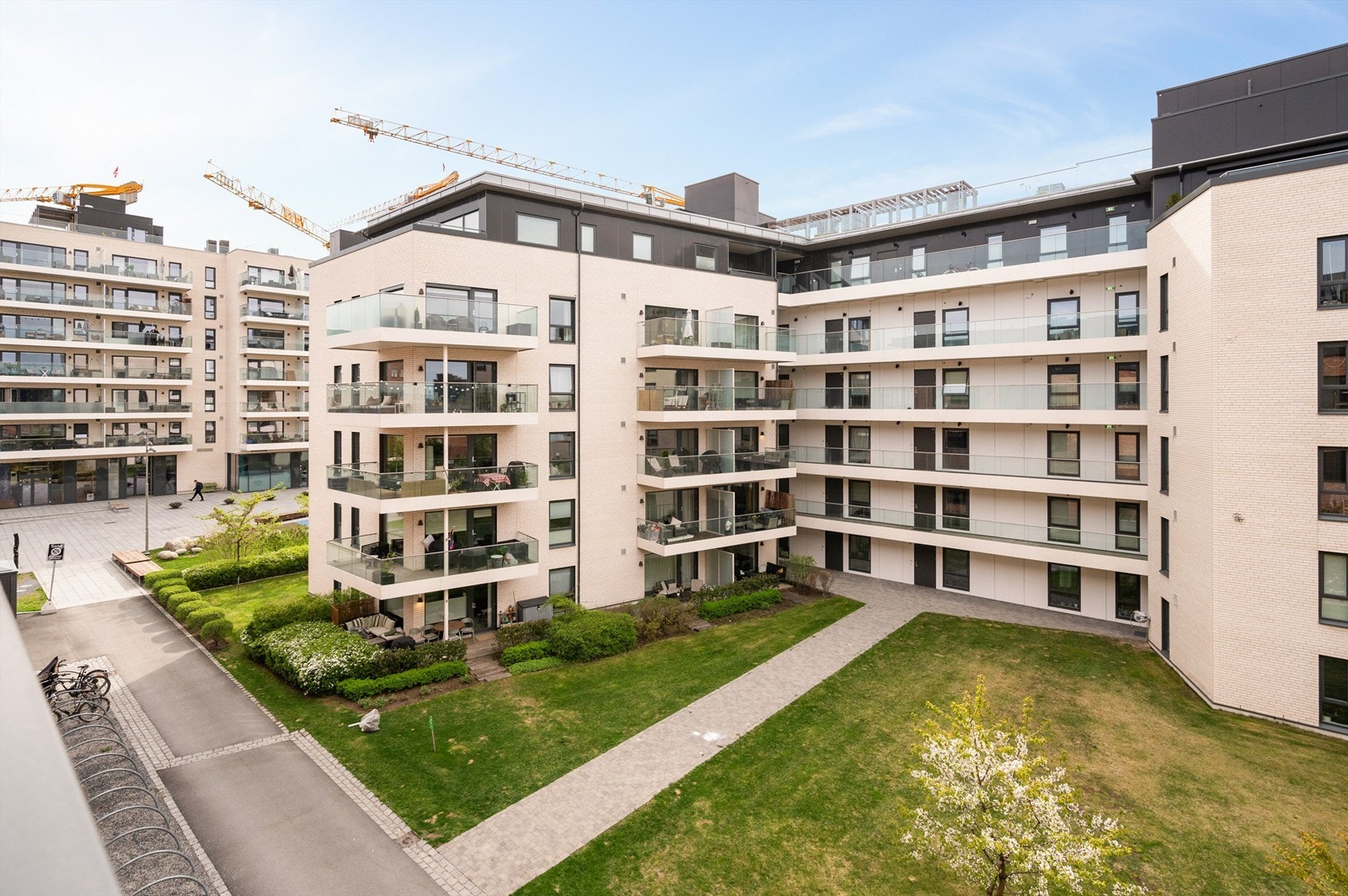 Hyggelig utsyn - sentralt men tilbaketrukket. Galleribilde