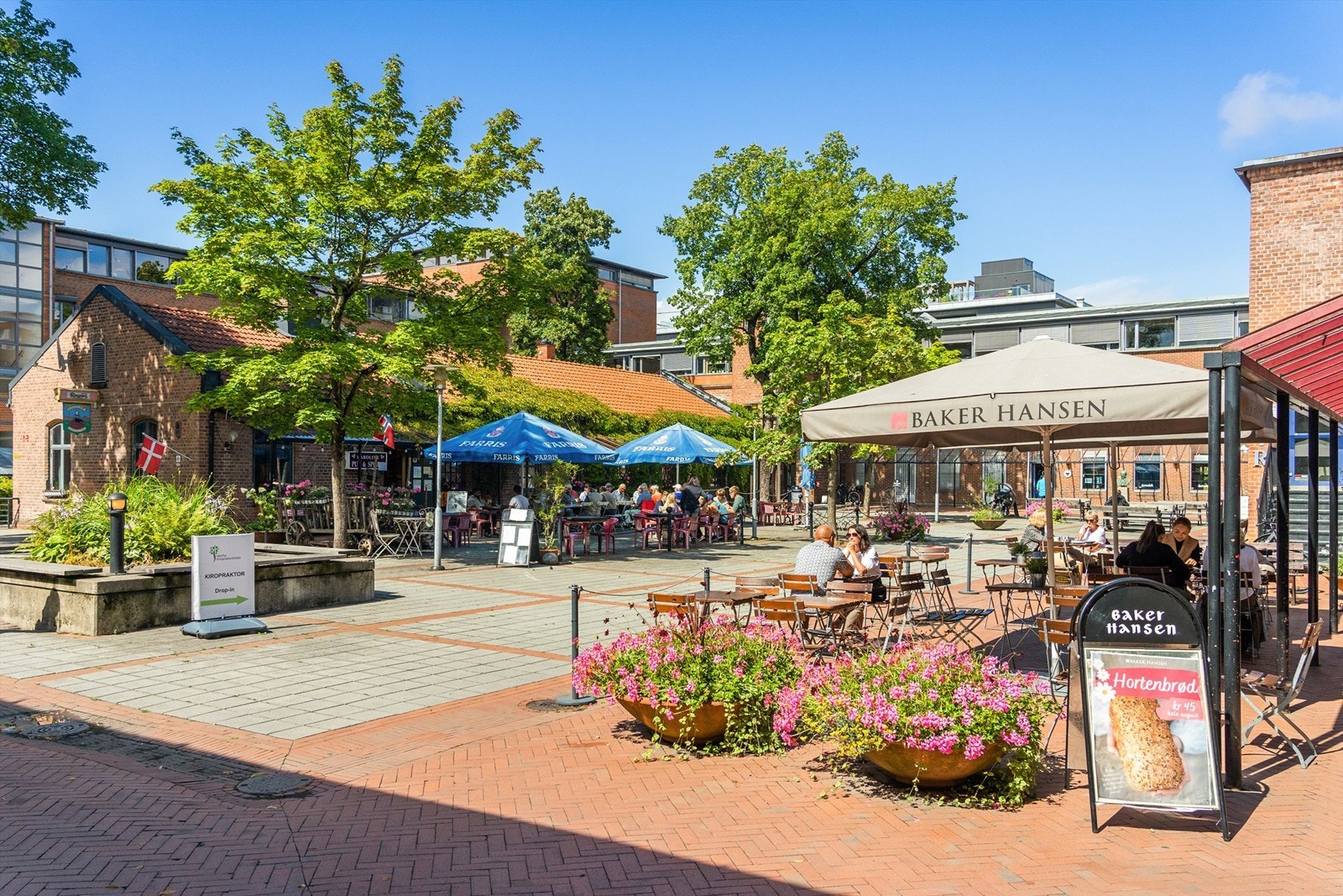 Her bor du i et spennende område under utvikling med kort vei til "alt"! Galleribilde