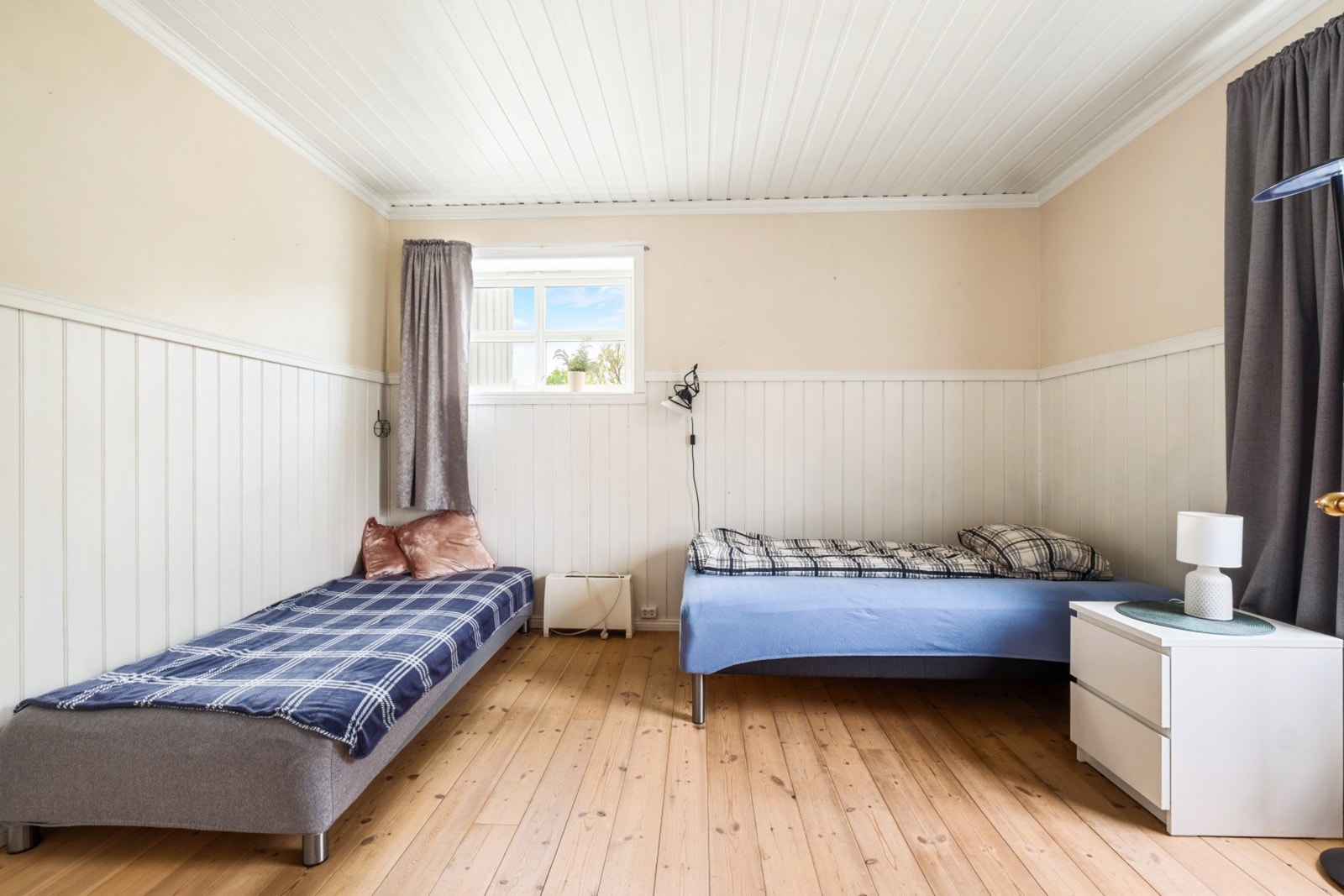 Oppholdsrom som i dag benyttes som soverom Galleribilde