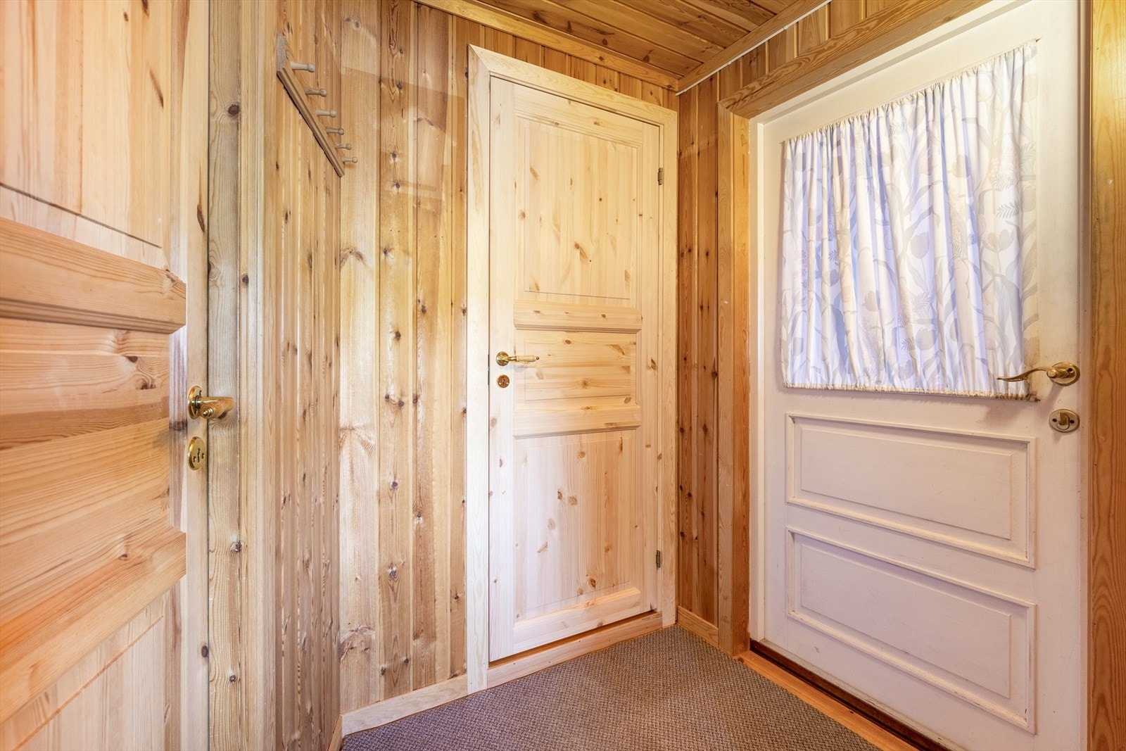 Gang i anneks Galleribilde