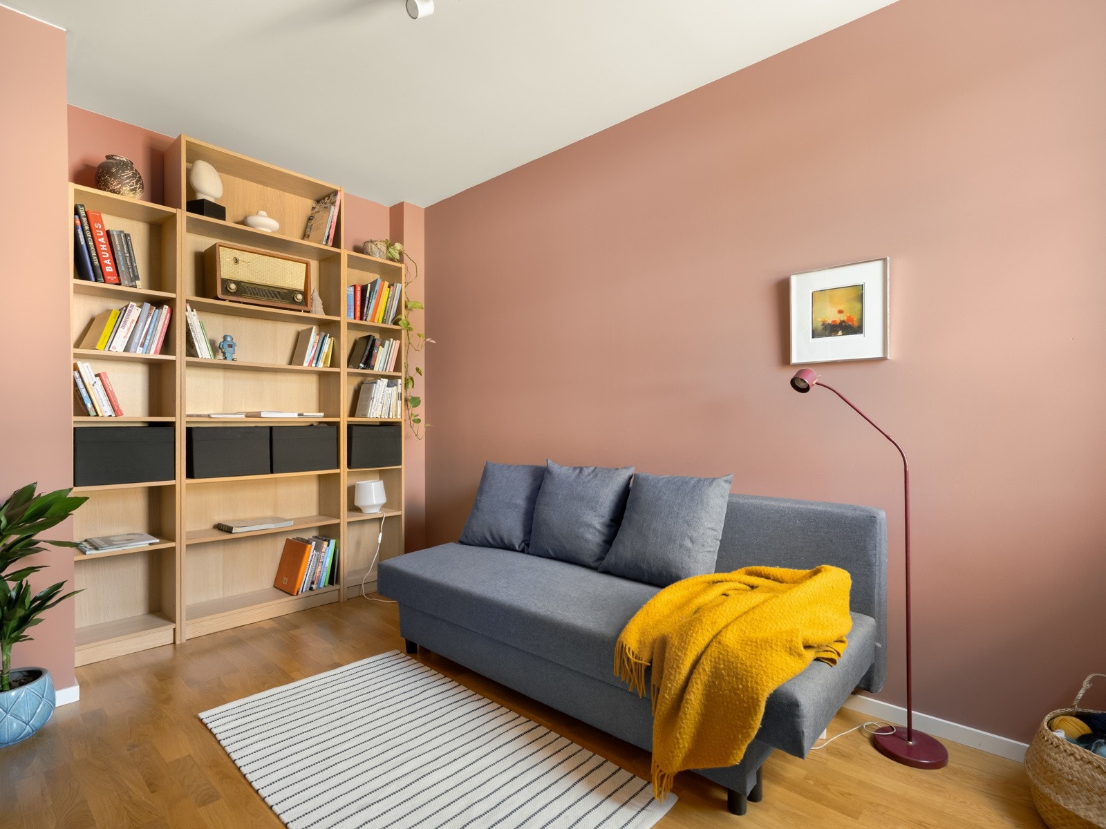 I hovedetasjen er det ene av tre soverom. Galleribilde