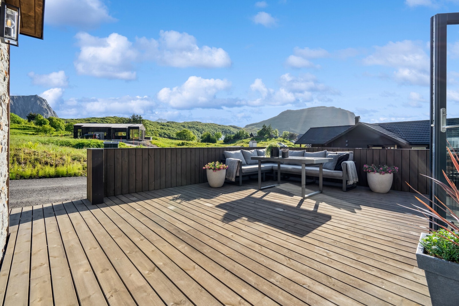 God plass til potensiell grill eller andre ønsker. Her får du til det meste! Galleribilde