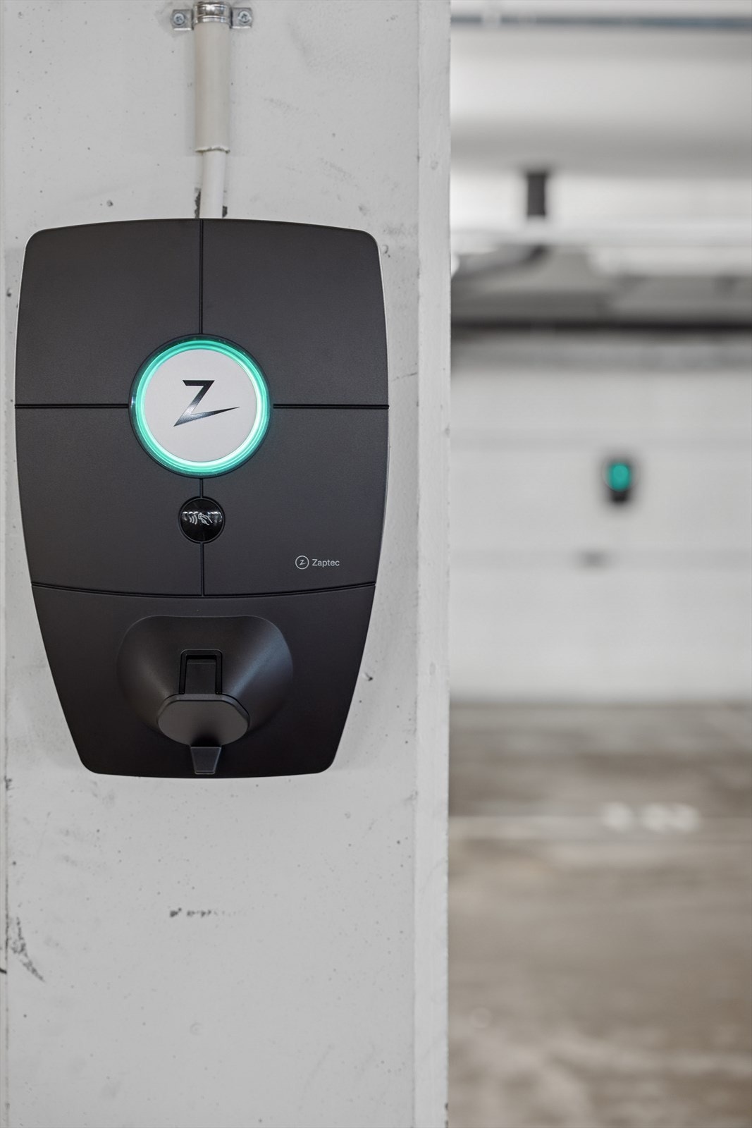 Parkering i garasjekjeller med El-lader. Denne kan om ønskelig kjøpes med for kr 420.000,-. Galleribilde