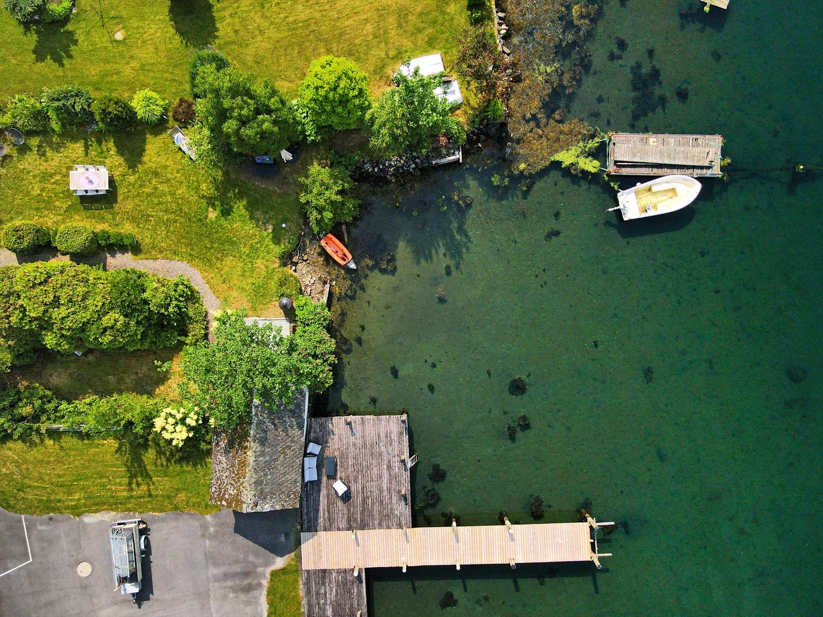(Kjøper må selv undersøke) Kunne man fylt igjen for enda større hage, brygge og flytebrygge? Galleribilde
