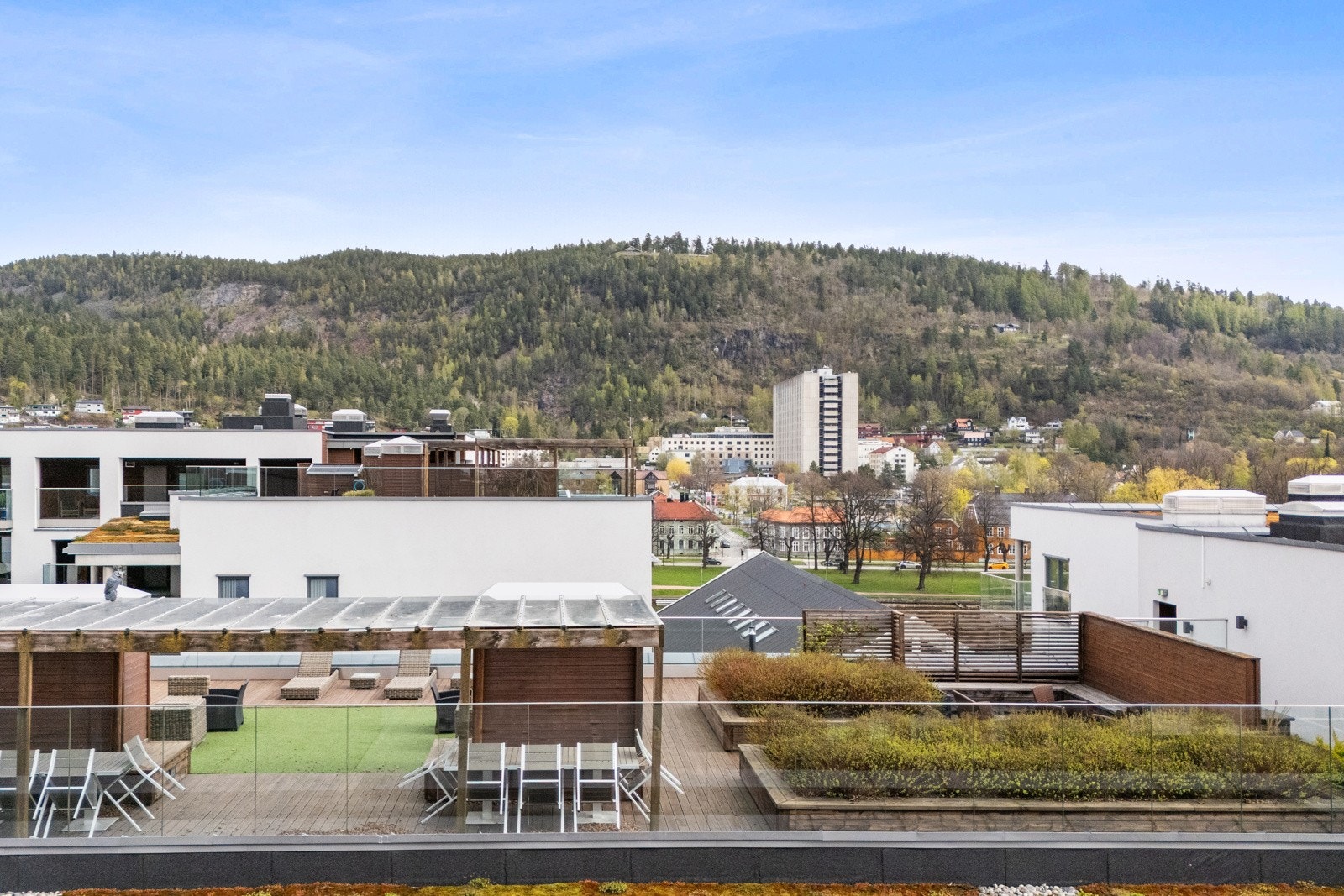 Stor felles takterrasse. Galleribilde