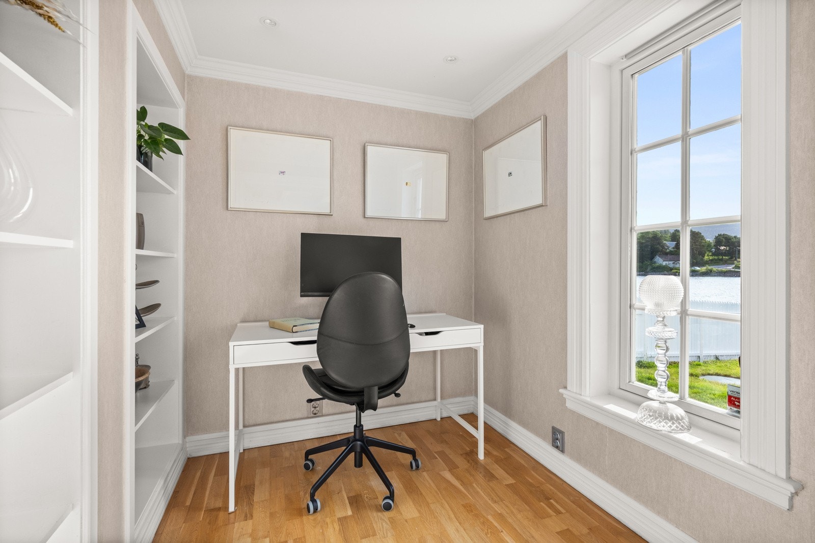 God plass til hjemmekontoret. Galleribilde