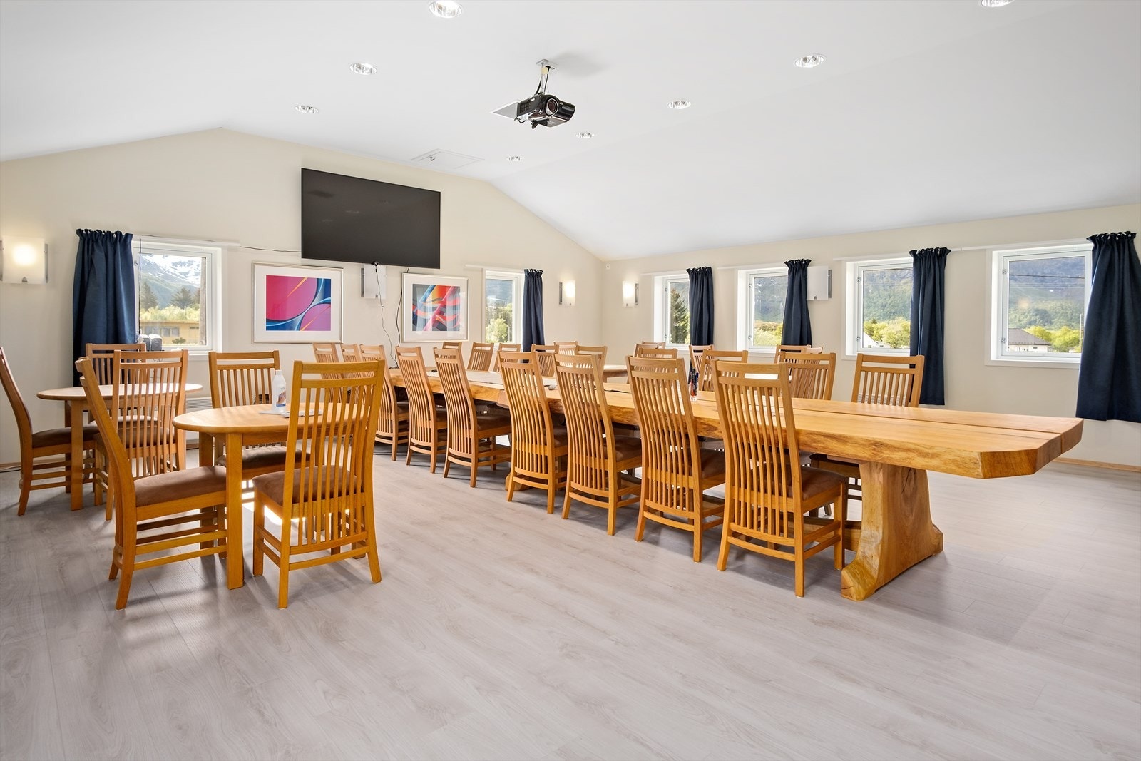 Konferanserom på Låve Galleribilde