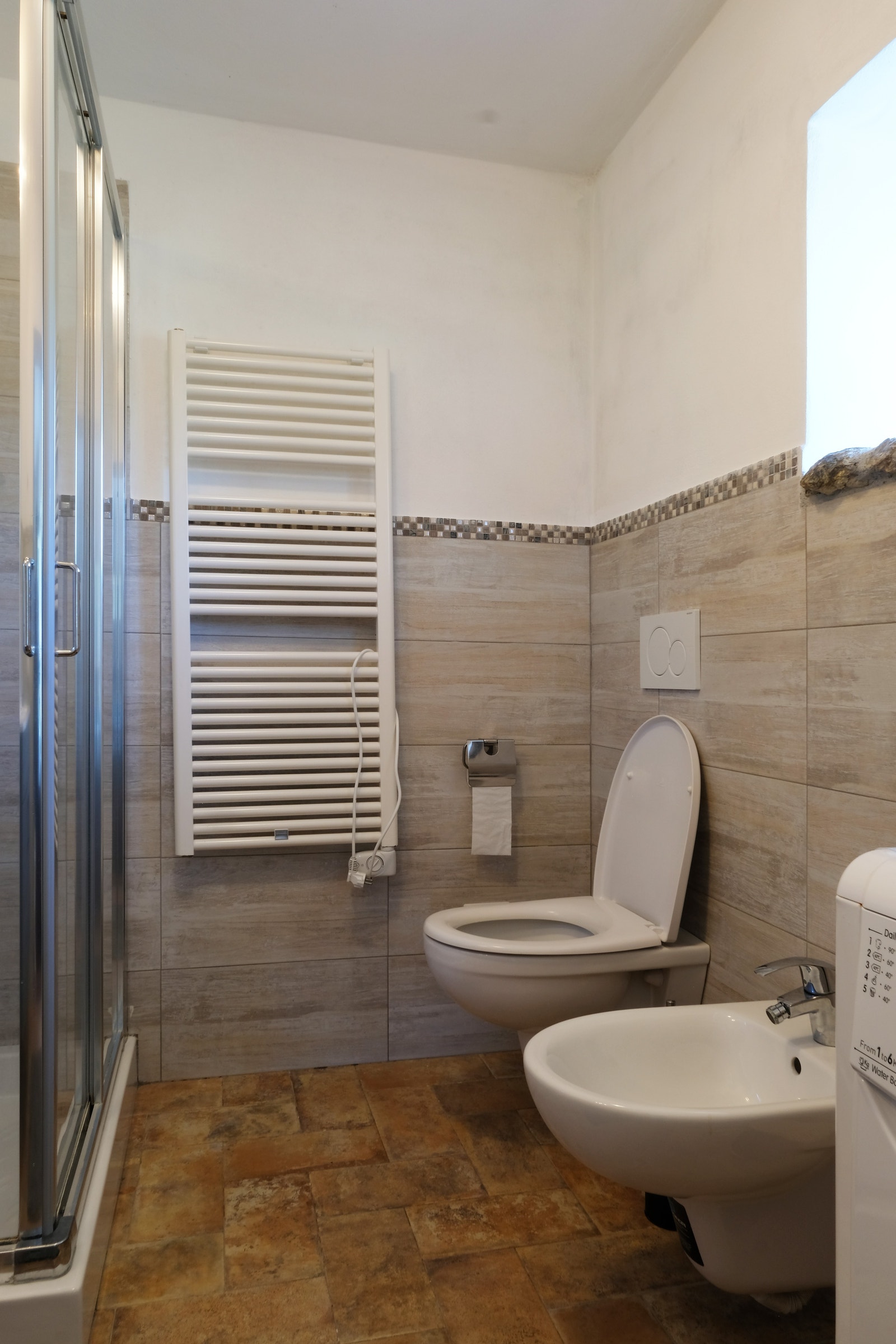 Gjesteboligen - Bad med dusj Galleribilde