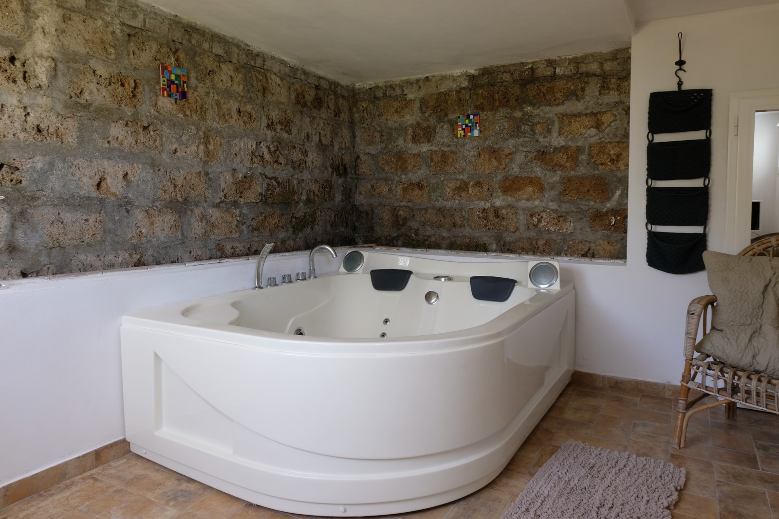 Gjesteboligen - Rom med jacuzzi Galleribilde