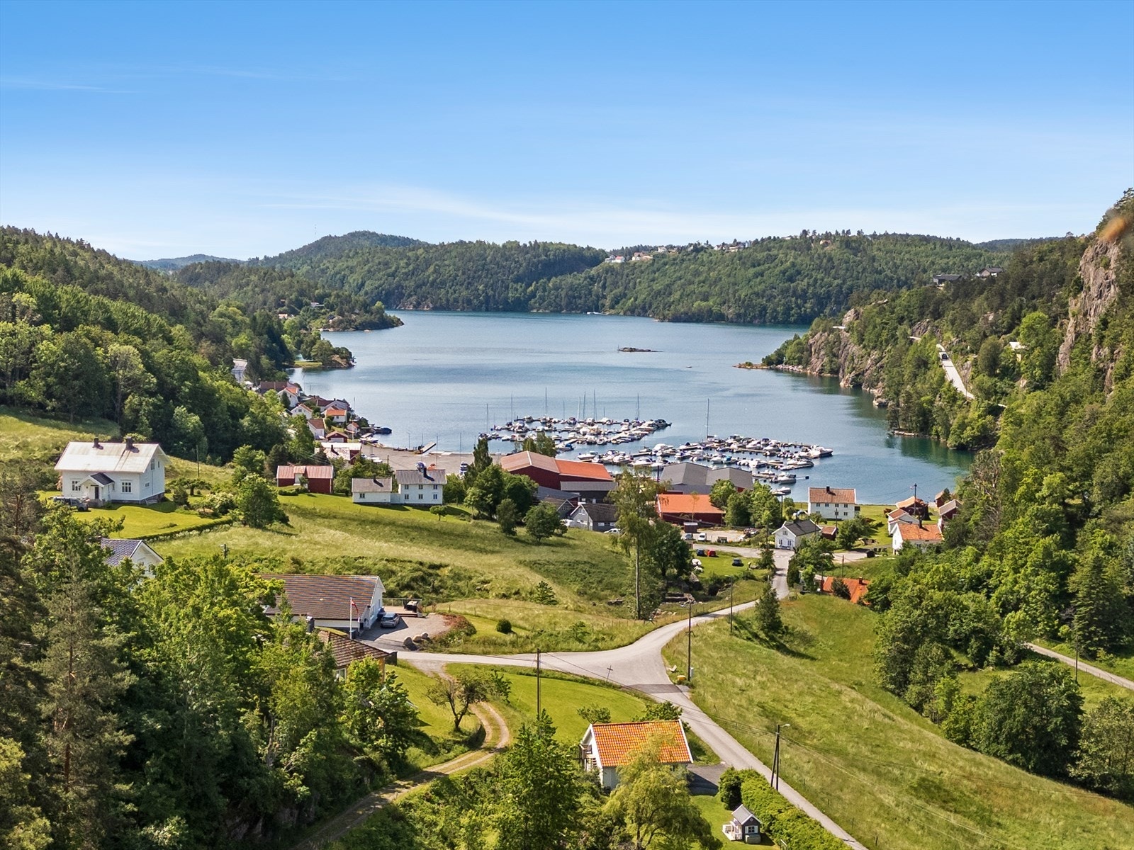 Utsikt utover Østeråbukta Galleribilde