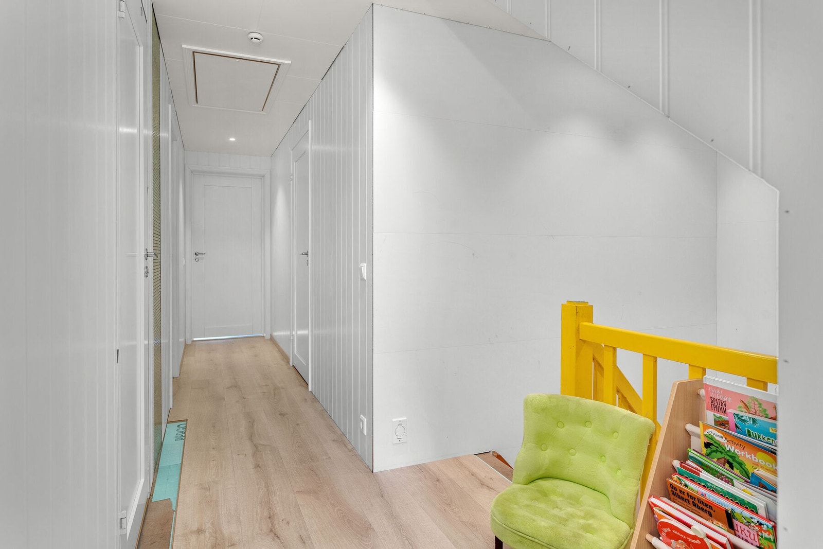 Gang i 2. etasje. Galleribilde