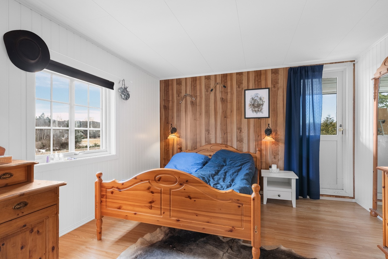 Dersom man ikke har behov for 3 soverom, kan ett av soverommene egne seg som for eksempel kontor, omkledningsrom eller hobbyrom. Galleribilde