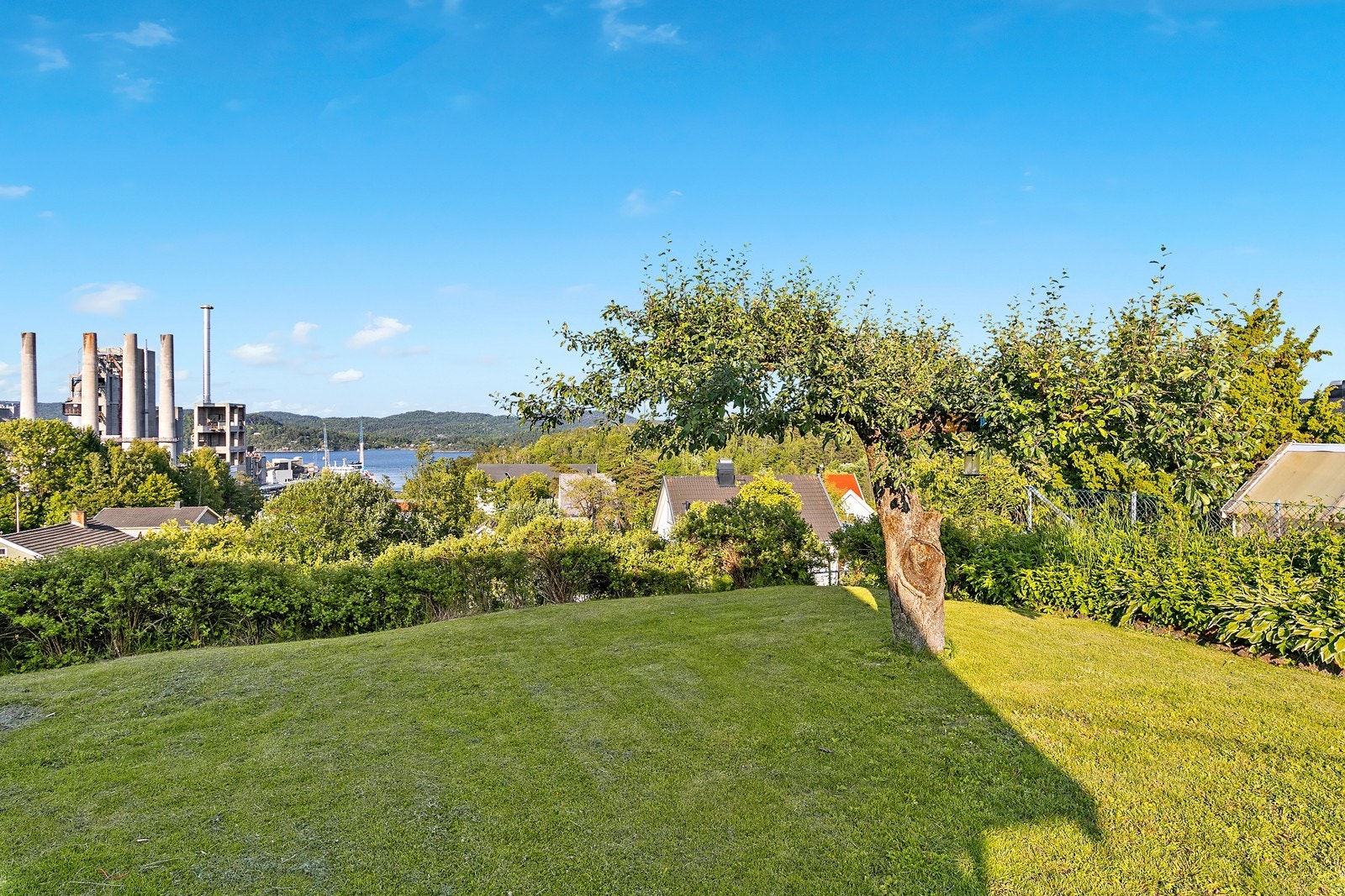 En fint beliggende enebolig på Rønningen i Brevik Galleribilde