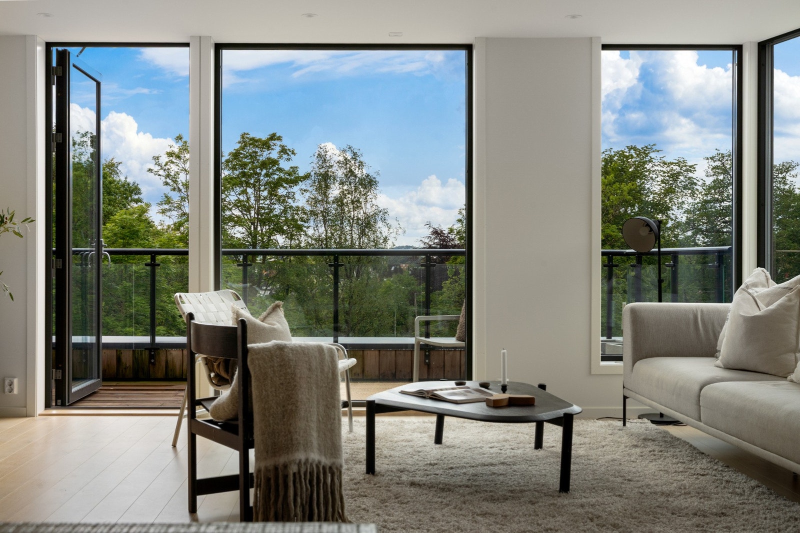 Kort vei fra inne til ute, perfekt om sommeren Galleribilde