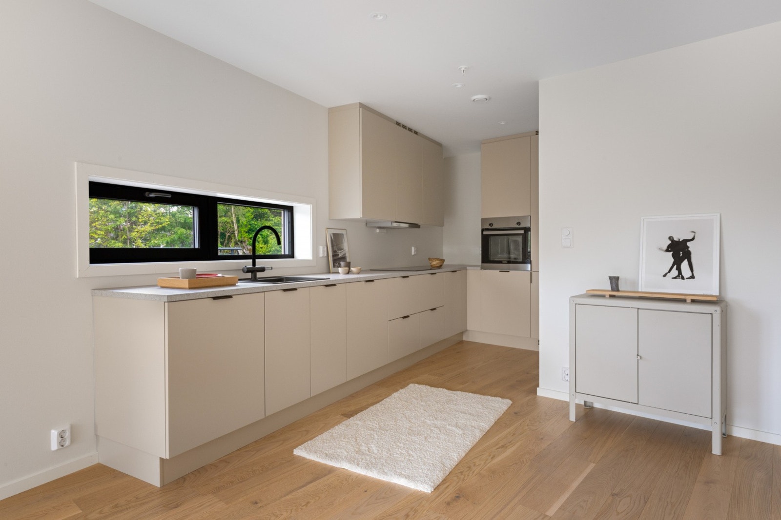 Strøkent kjøkken fra Huseby Galleribilde