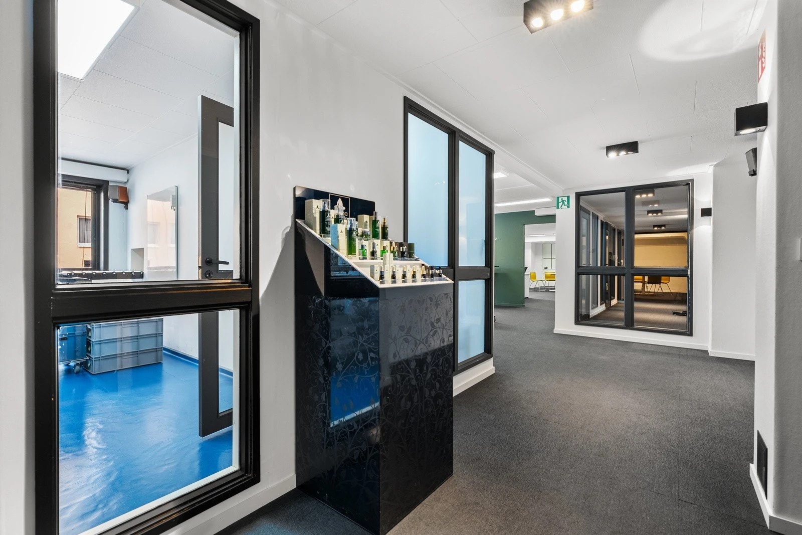 Kontorer og Gang Galleribilde