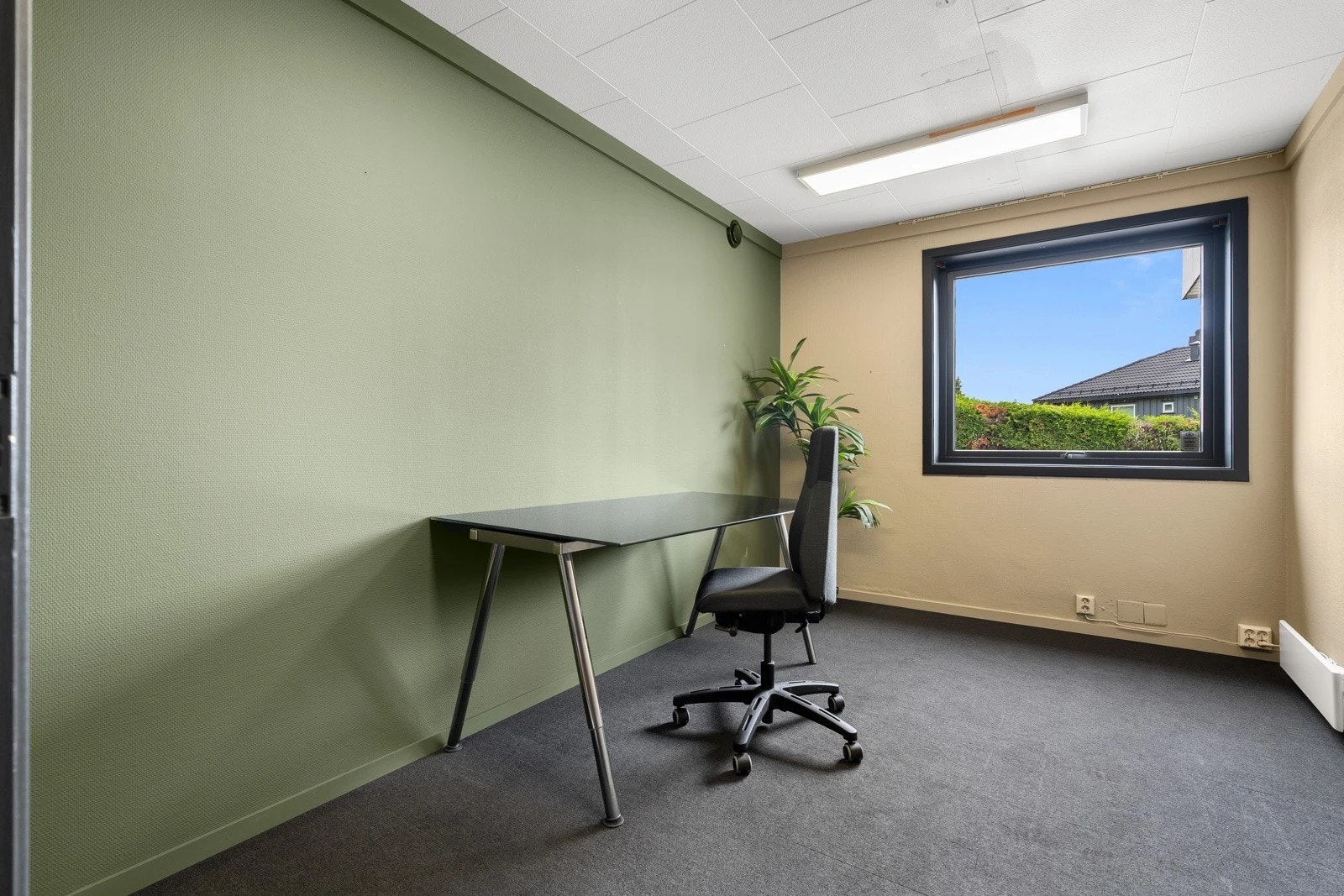 Et av kontor lokalene Galleribilde