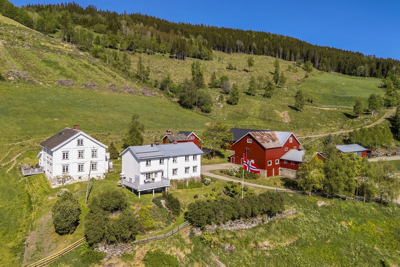 Tande har en velholdt bygningsmasse Galleribilde