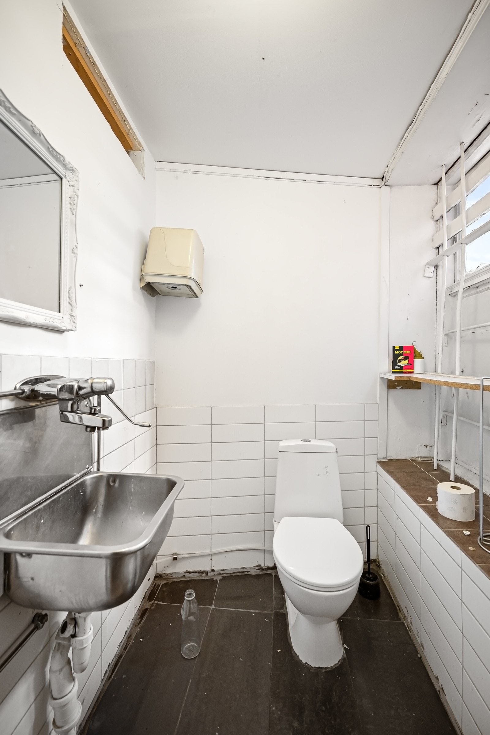 Wc i lokalet Galleribilde