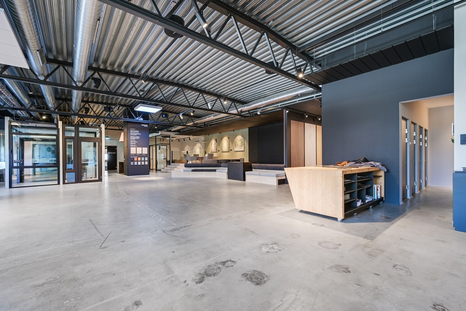 Sosial sone - showrom Galleribilde