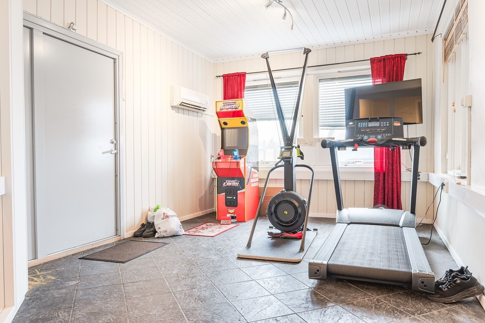 Næringslokale/kontor i 1. etasje. Galleribilde