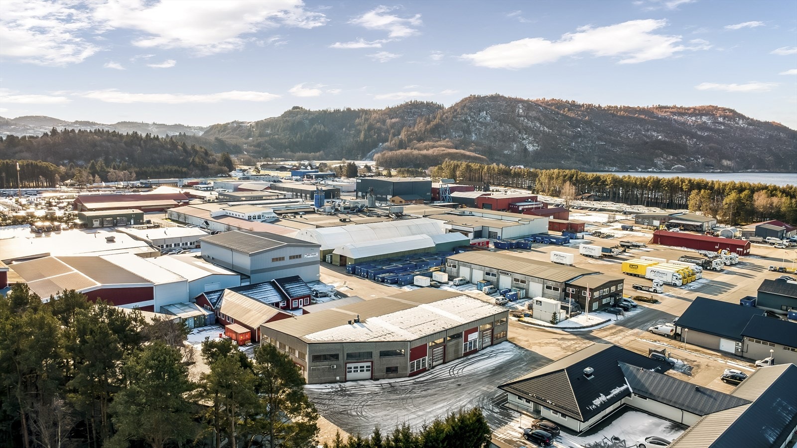 Dronefoto Galleribilde