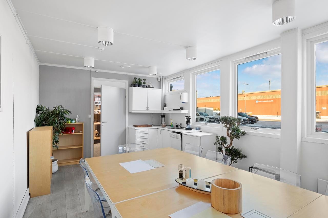 Kontor med sosiale rom Galleribilde